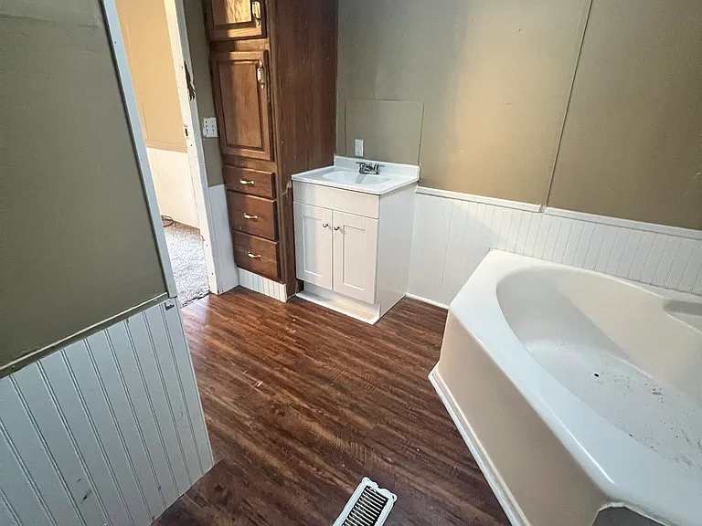 6175 Sapling Dr — Photo 17