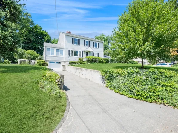101 Pine Tree Drive, Stamford, CT 06906