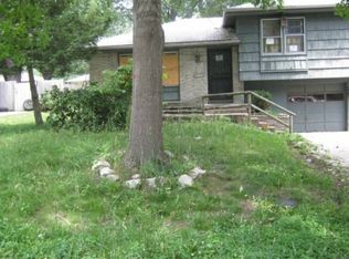 8000 E 92nd St, Kansas City, MO 64138