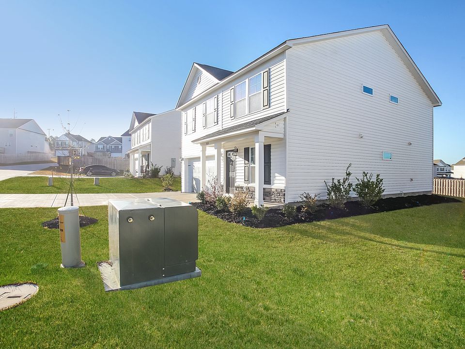 1st image of 1032 Winter Way