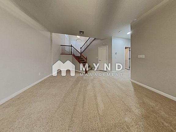 3rd image of 5933 Armide St
