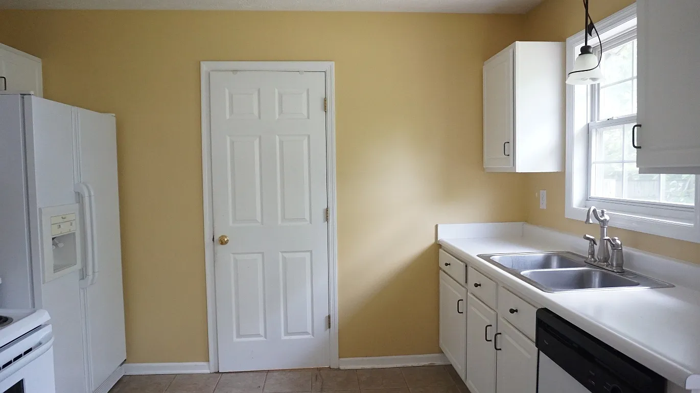 164 Independence - Colonial Charters — Photo 3