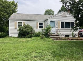 80 Keddy St, Springfield, MA 01109