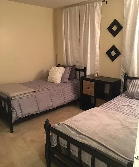 10508 Grosvenor Pl — Photo 15