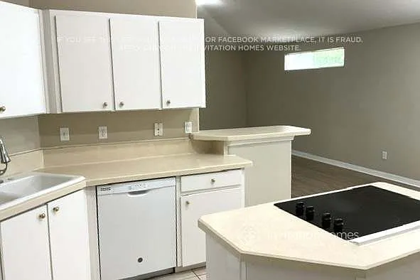 4 Sherrington Dr — Photo 3