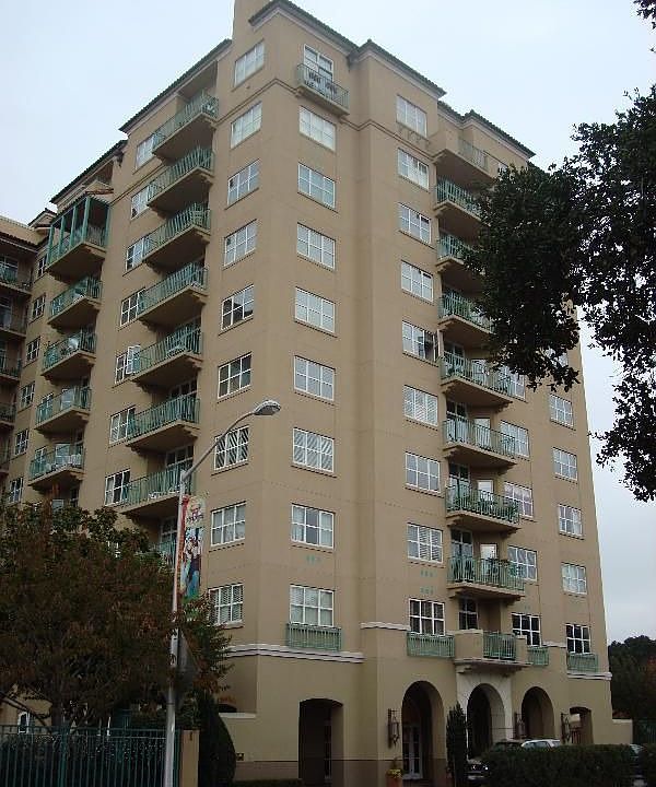 1st image of 1 Baldwin Ave APT 1009
