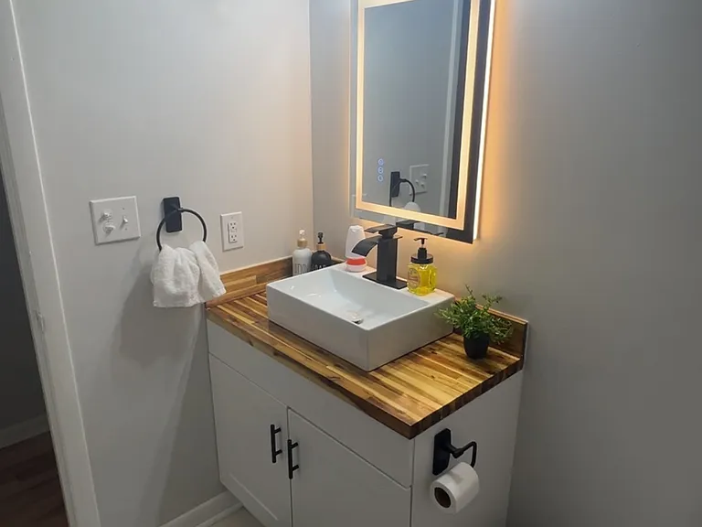 6869 Brasswood Dr — Photo 1