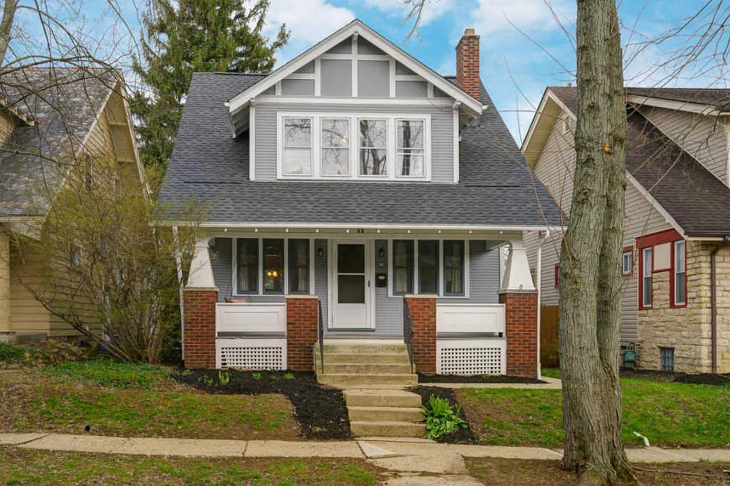 39 E Longview Ave photo 1