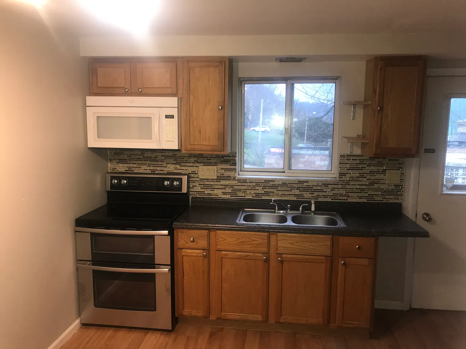 2 bed, 826 sqft, $1,175 — Photo 4