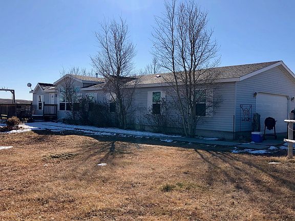3rd image of 27 Hawken Ln
