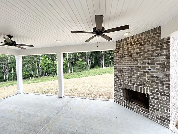 5th image of 638 Spring Hill Dr Lot 9-E