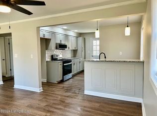 4512 Grandview Dr, Shively, KY 40216