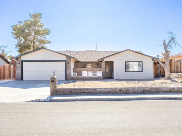 749 W Wildrose Ave, Ridgecrest, CA 93555