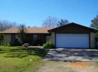 219 N Burrow St, Yorktown, TX 78164