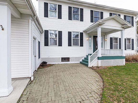 2nd image of 1116 Whitney Rd E