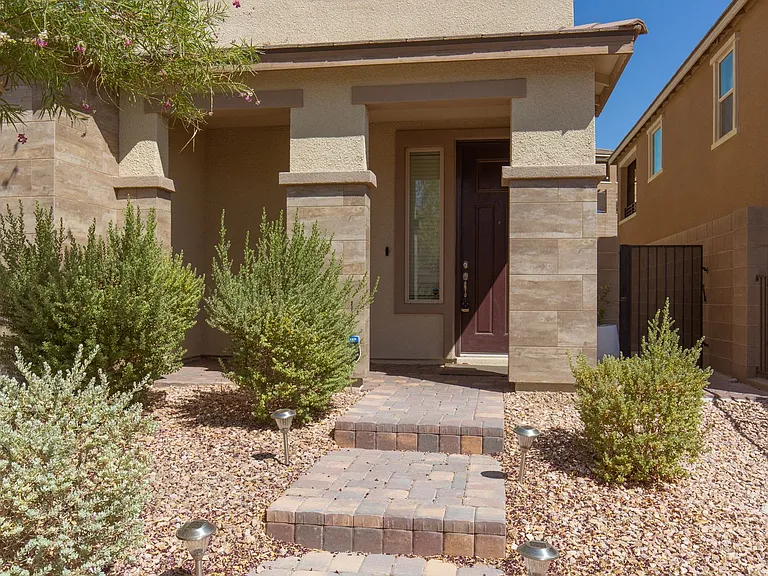 12586 Huckleberry Oak Ave — Photo 3