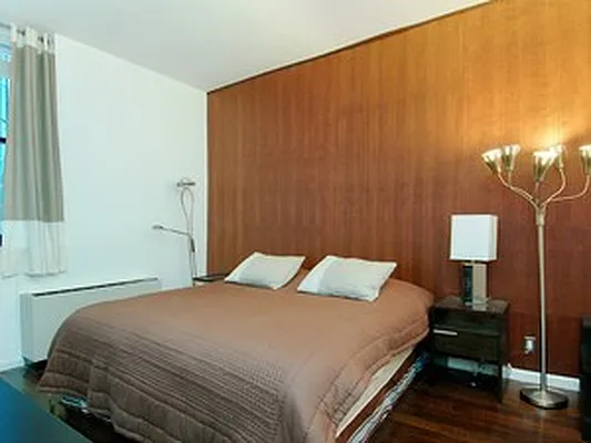 Sold by Citi Habitats | media 12
