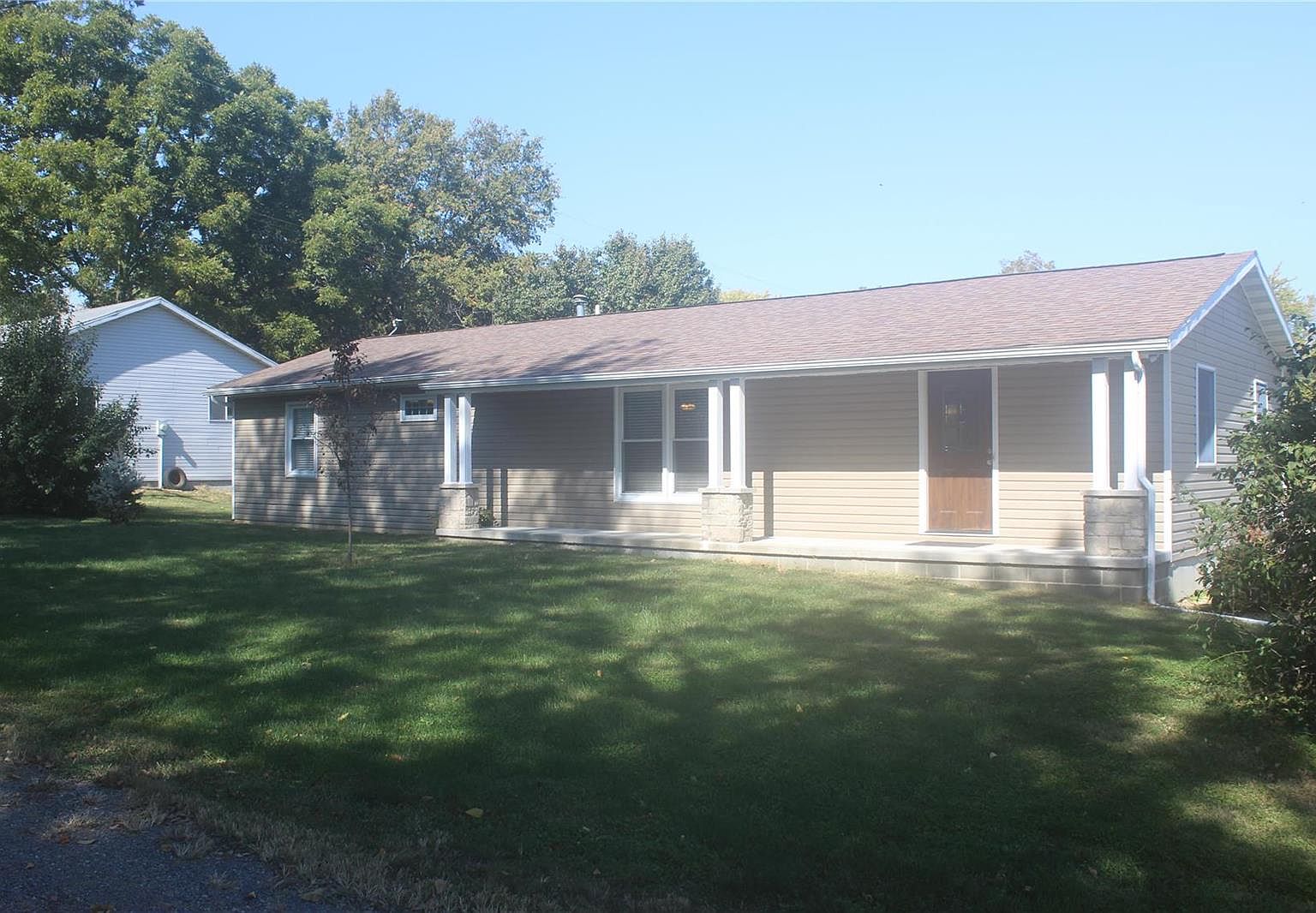 303 Republican St, Keyesport, IL 62253 Zillow