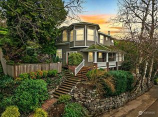 904 8th Ave W, Seattle, WA 98119