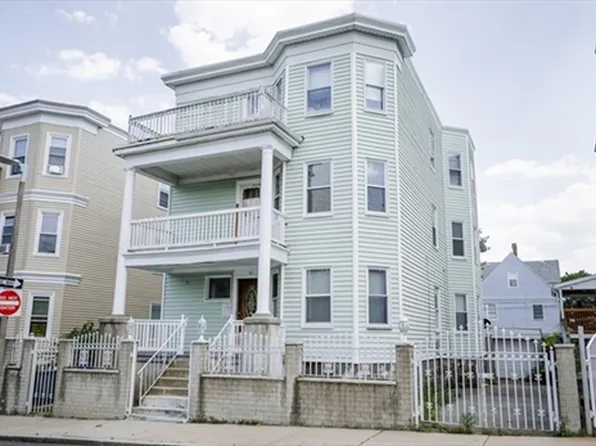 81 Dakota St Floor 3, Dorchester Center, MA 02124