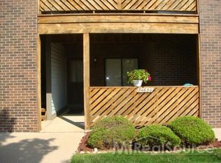 34636 Mercer Ln, Fraser, MI 48026