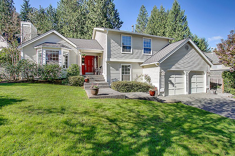 1st image of 425 Indigo Pl NW