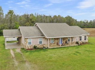 3661 Bush Rd, Graceville, FL 32440