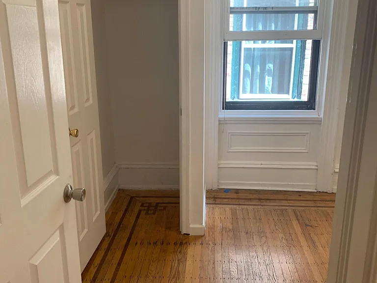 2024 Race St #2 — Photo 9