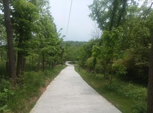 9106 Lockwood Hill Rd, Cincinnati, OH 45247