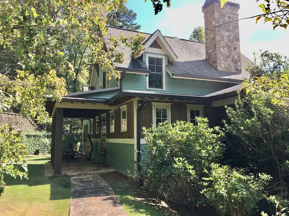 945 High Shoals Dr, Dahlonega, GA 30533