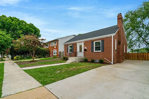 510 E Windsor Ave Photo 1