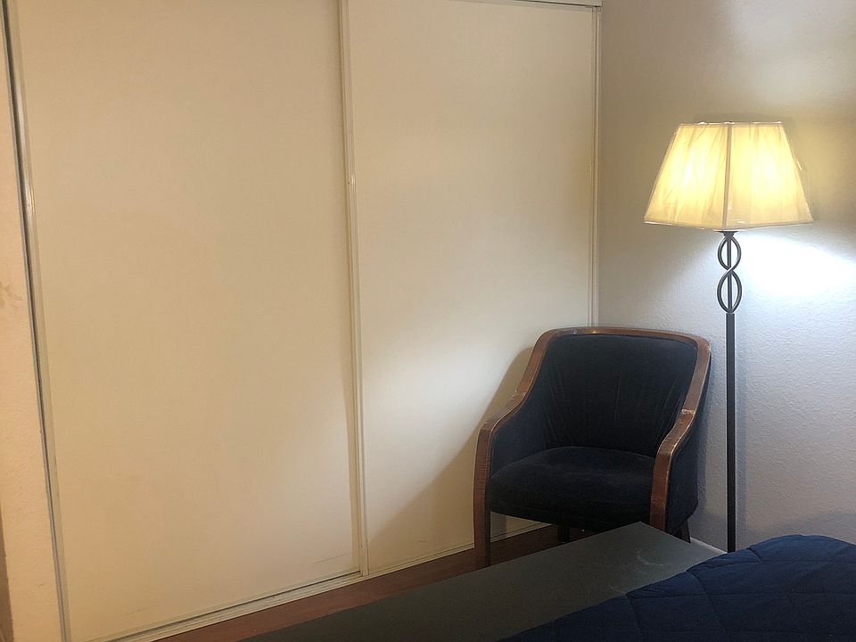 2nd image of 5066 N Varsity Ave