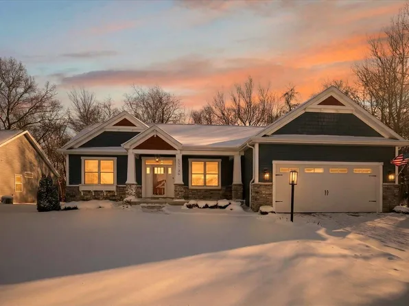 53736 Terre Verde Hills Ct, South Bend, IN 46628