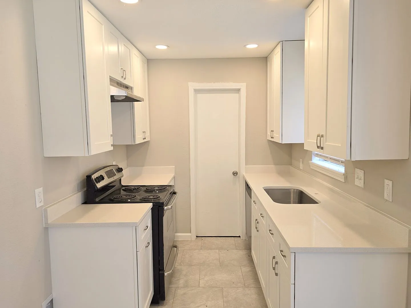 Hazel 5404 — Photo 3