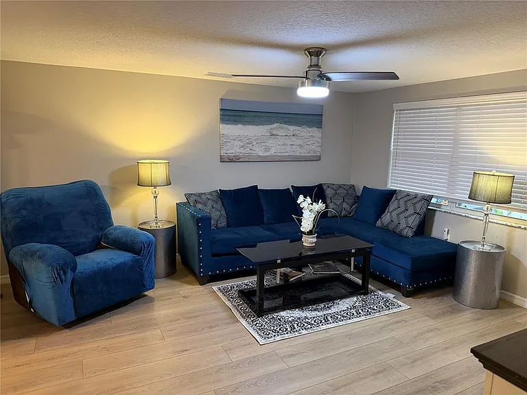 3032 Golden Rain Dr — Photo 5