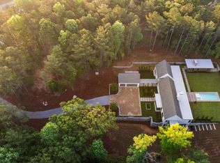 3 Sardis Trl, Chattahoochee Hills, GA 30268