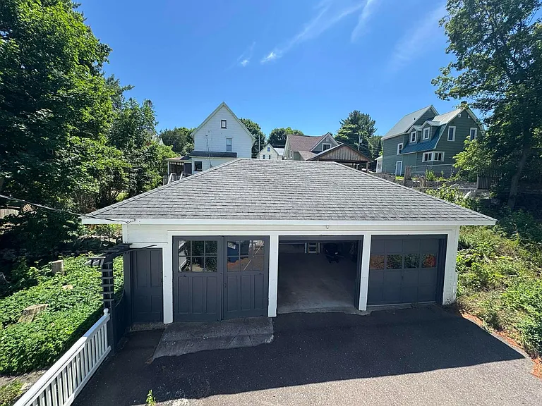 105 W Houghton Ave — Photo 8