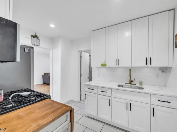 182 Baltimore Ave, Cranford Twp., NJ 07016