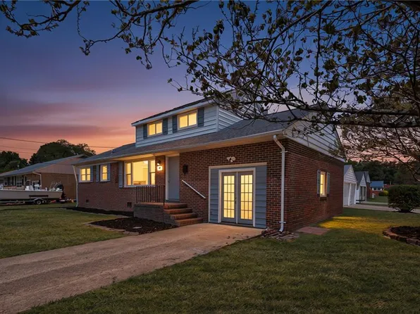 23 Eastlawn Dr, Hampton, VA 23664