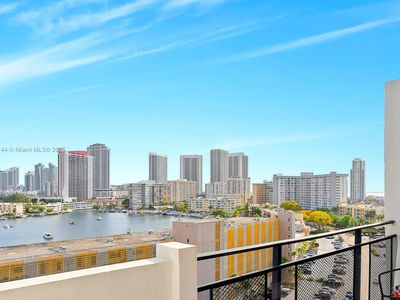 401 Golden Isles Dr APT 1114, Hallandale, FL, 33009