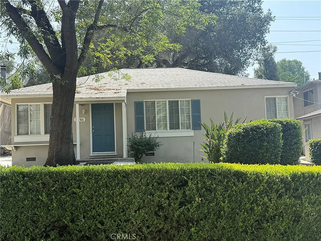 Building Photo - 11286 San Mateo Dr