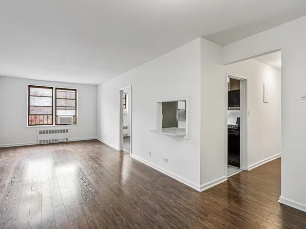 13921 85th Drive #5J, Briarwood, NY 11435