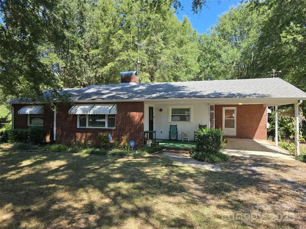 517 Maske Rd, Mount Gilead, NC 27306