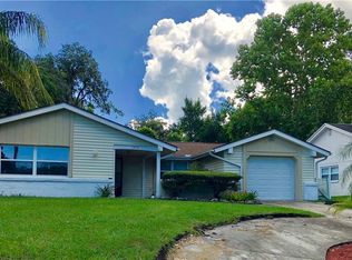 12110 Bear Creek Ln, Hudson, FL 34667