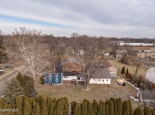 1195 Farnsworth Rd, Waterville, OH 43566