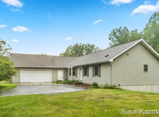 11889 108th St, Freeport, MI 49325