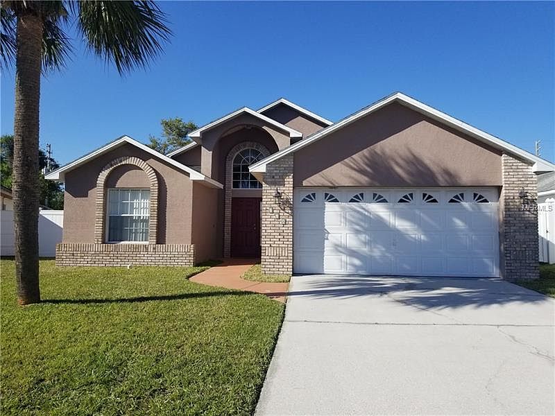 1st image of 778 Country Woods Cir