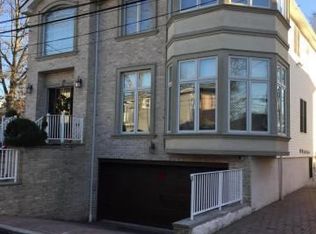 22 Depew Pl, Staten Island, NY 10309