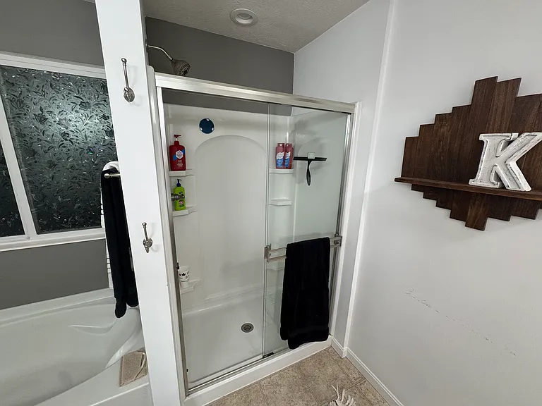 11104 Remembrance Ln — Photo 23