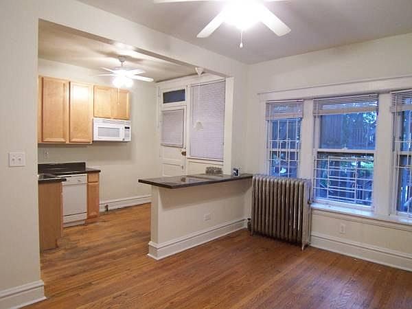 Kitchen and dining room (has stove)